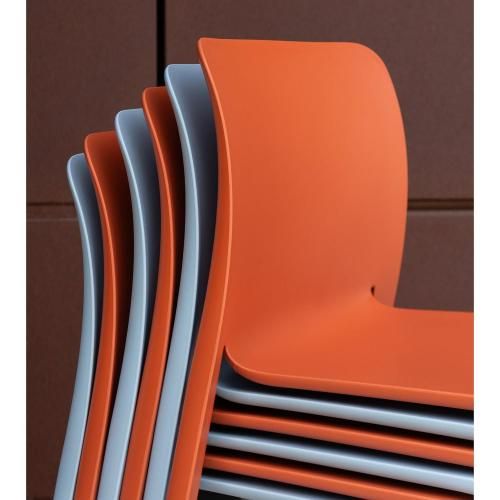 Chair First チェア ファースト デザイナーズ家具MAGIS（マジス）の公式通販サイト