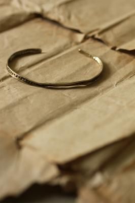 Brass Frill Bangle #1 - Dot