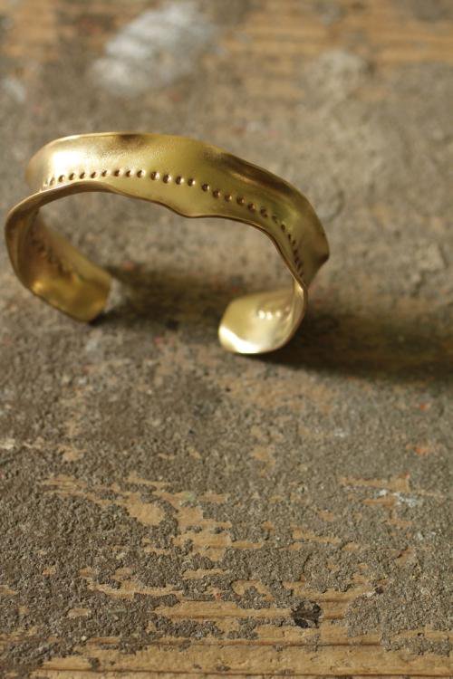 真鍮 フリル バングル #3 | Brass Frill Bangle #3 - Dot | IRRE
