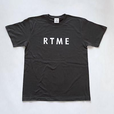 <img class='new_mark_img1' src='https://img.shop-pro.jp/img/new/icons21.gif' style='border:none;display:inline;margin:0px;padding:0px;width:auto;' />RTME - STANDARD T-SHIRTS SUMI