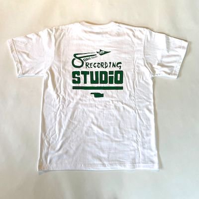 <img class='new_mark_img1' src='https://img.shop-pro.jp/img/new/icons8.gif' style='border:none;display:inline;margin:0px;padding:0px;width:auto;' />RTME x SONIC SOUNDS LEGACY T-SHIRTS WHITE
