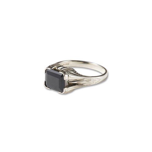 CALEE Cut Stone Silver Ring <Black Cubic><img class='new_mark_img2' src='https://img.shop-pro.jp/img/new/icons6.gif' style='border:none;display:inline;margin:0px;padding:0px;width:auto;' />