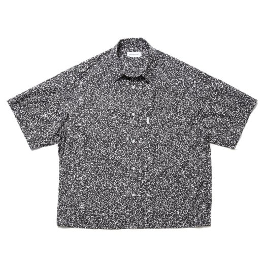COOTIE Allover Printed Broad S/S Shirt
<img class='new_mark_img2' src='https://img.shop-pro.jp/img/new/icons50.gif' style='border:none;display:inline;margin:0px;padding:0px;width:auto;' />