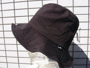 <img class='new_mark_img1' src='https://img.shop-pro.jp/img/new/icons2.gif' style='border:none;display:inline;margin:0px;padding:0px;width:auto;' />LONG BRIM BUCKET HAT