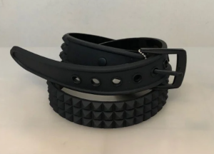 <img class='new_mark_img1' src='https://img.shop-pro.jp/img/new/icons2.gif' style='border:none;display:inline;margin:0px;padding:0px;width:auto;' />RUBBER STUDS BELT