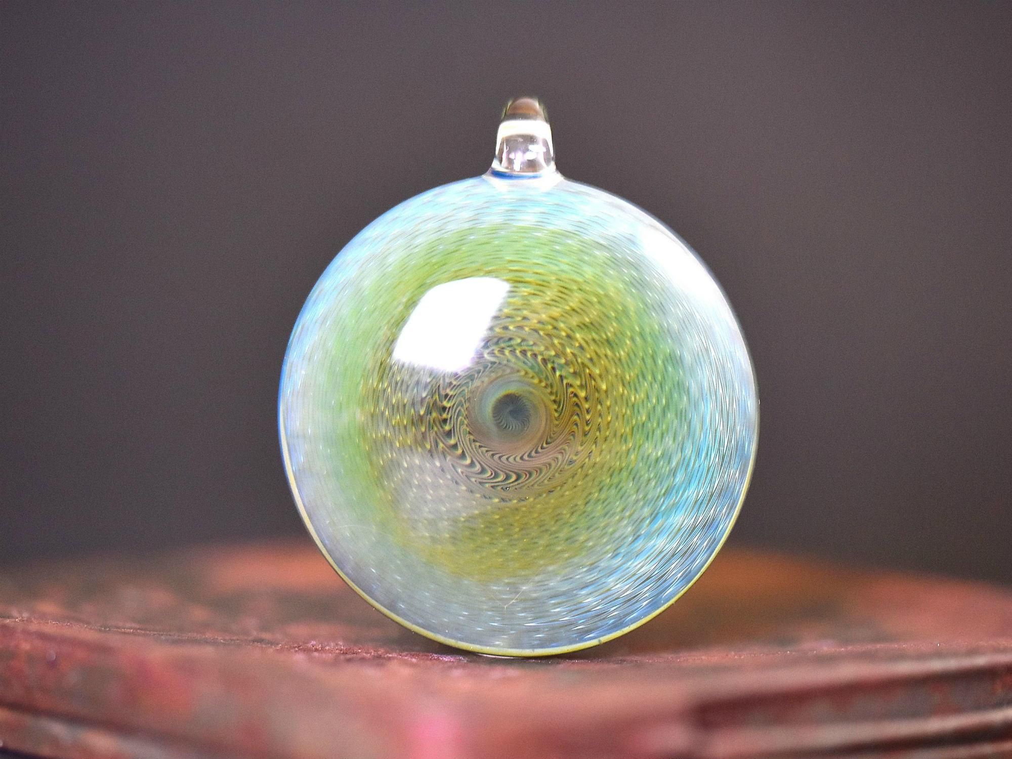 大村 欣央 - 【Glass Gallery BOHEMIAN】 谷根千にあるボロシリケイト