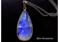Blue Moonstone<img class='new_mark_img2' src='https://img.shop-pro.jp/img/new/icons47.gif' style='border:none;display:inline;margin:0px;padding:0px;width:auto;' />