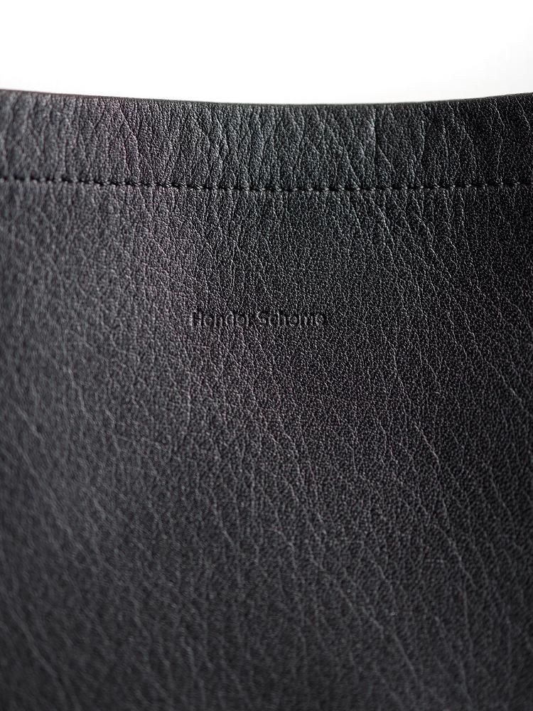 Hender Scheme / COW SHOULDER SMALL (BLACK) - TROUPE ONLINE