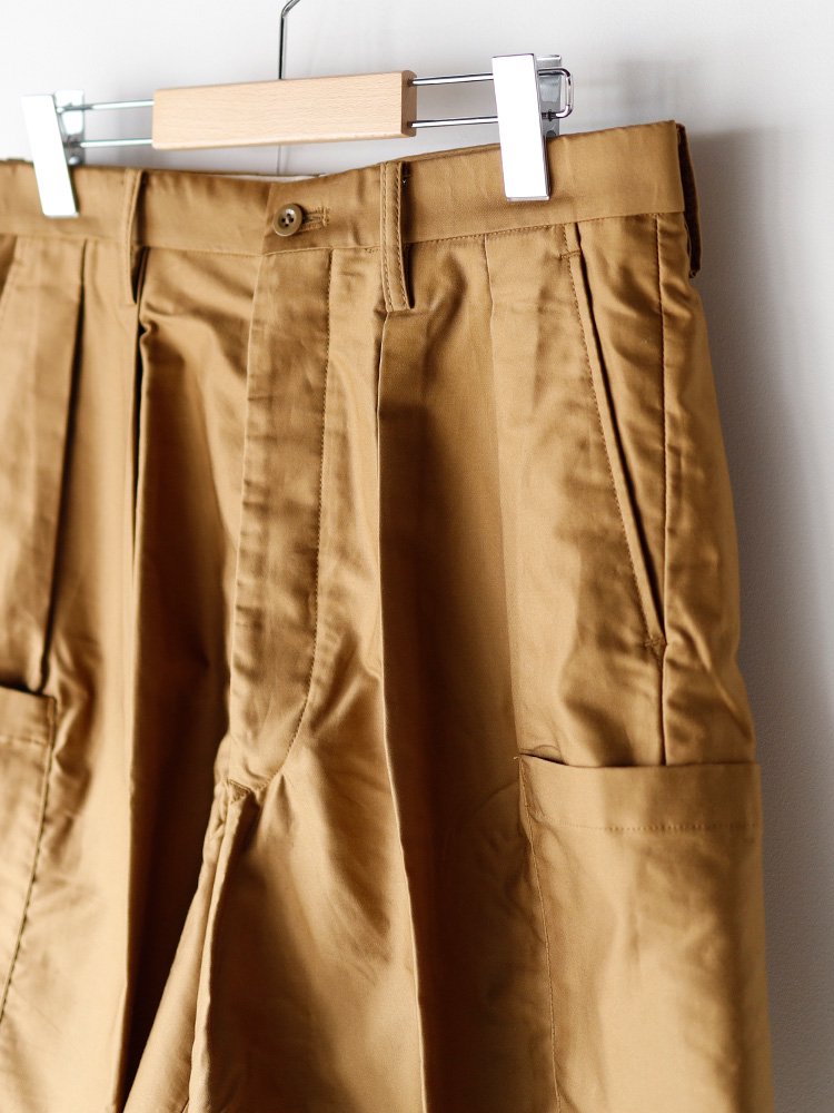 【NEAT】GIZA MOLESKIN LIGHT CARGO SHORTS (KHAKI) - TROUPE ONLINE SHOP -  COMOLI AURALEE Graphpaper NEAT Hender Scheme 通販