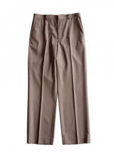 AURALEE men's / LIGHT WOOL MAX GABARDINE SLACKS (TOP BROWN)