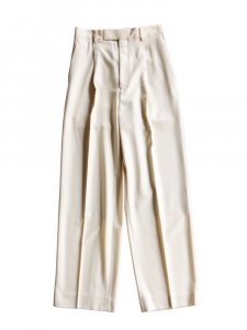 AURALEE women's / SUPER LIGHT WOOL SLACKS (LIGHT BEIGE)