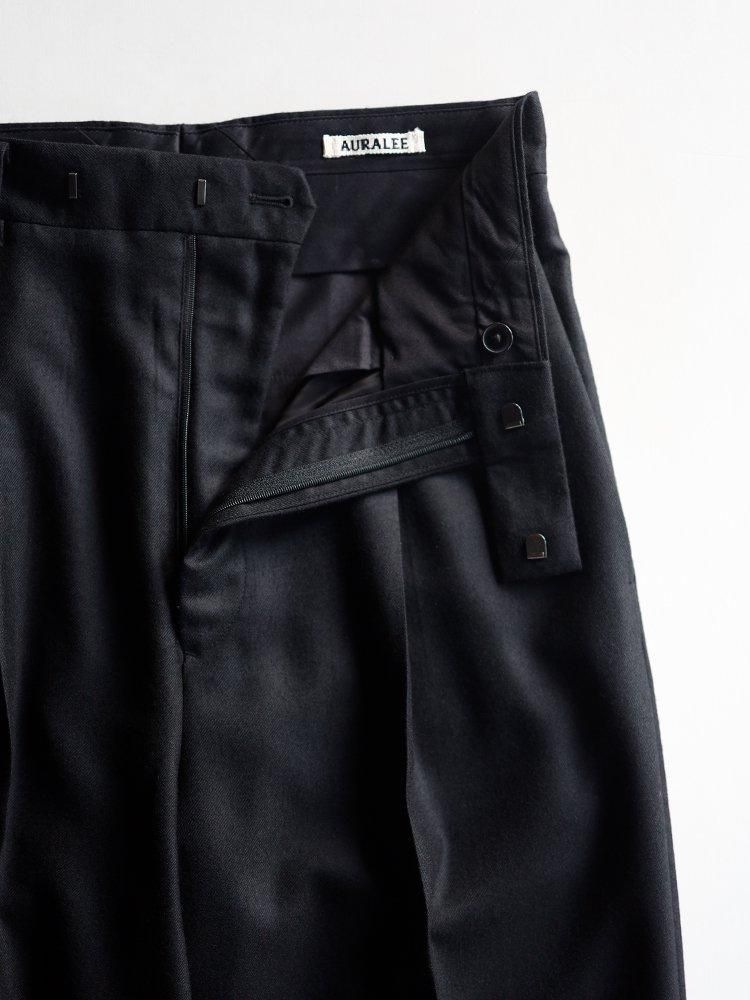 AURALEE women's / SUPER LIGHT WOOL SLACKS (BLACK) - TROUPE