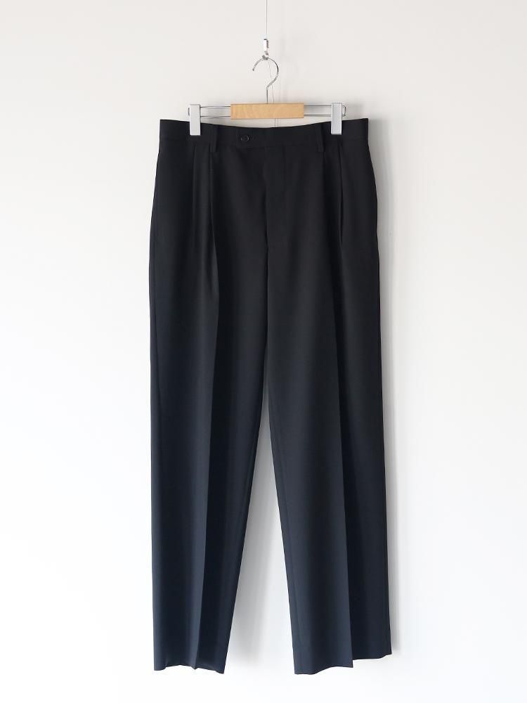 AURALEE men's / SUPER FINE TROPICAL WOOL TWO-TUCK SLACKS