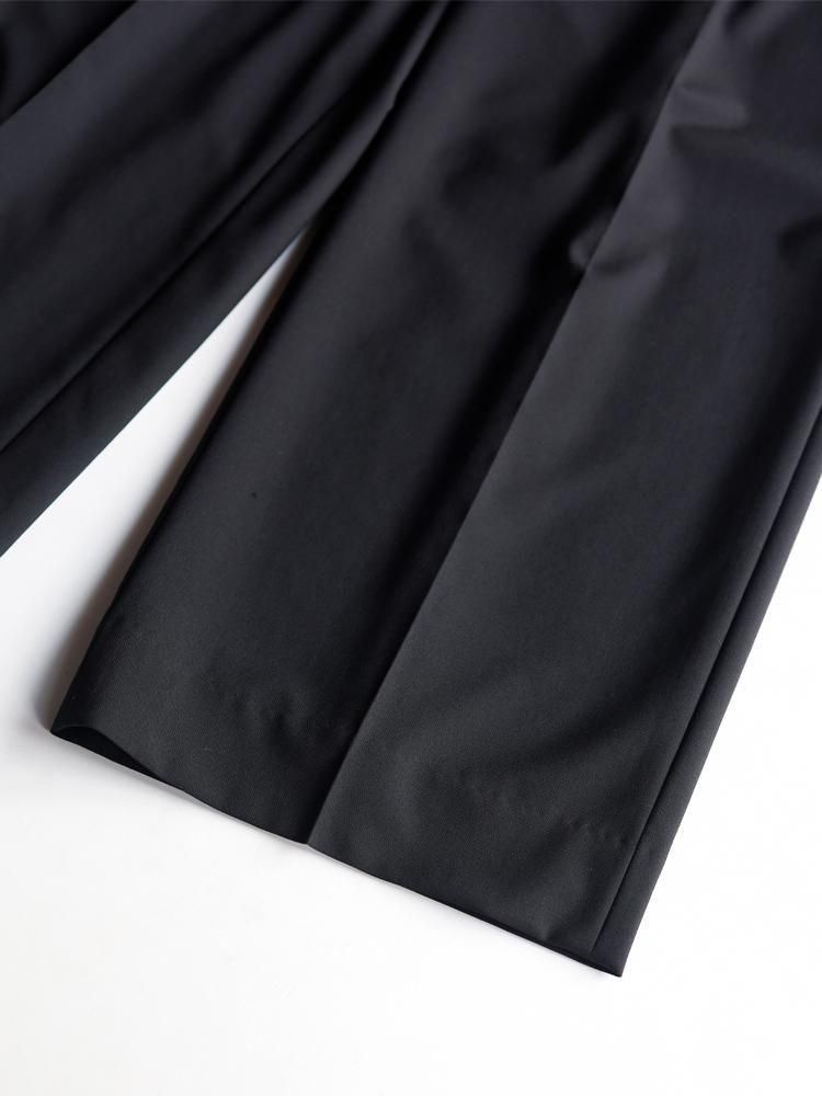 AURALEE women's / SUPER FINE TROPICAL WOOL TWO-TUCK SLACKS AURALEE women's / SUPER FINE TROPICAL WOOL TWO-TUCK SLACKS