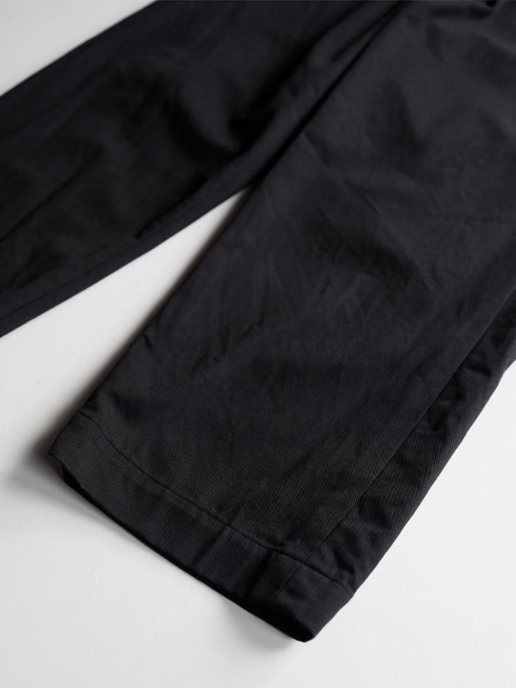 NICENESS / GARVEY - オフィサーチノトラウザー (BLACK