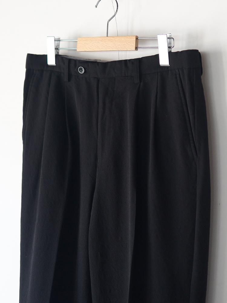 HERILL / WOOL GABARDINE TROUSERS (BLACK) - TROUPE ONLINE SHOP