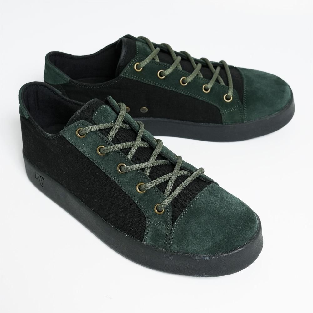 AREth / BULIT / ALL BLACK - FESN / LIBE BRAND UNIVS.
