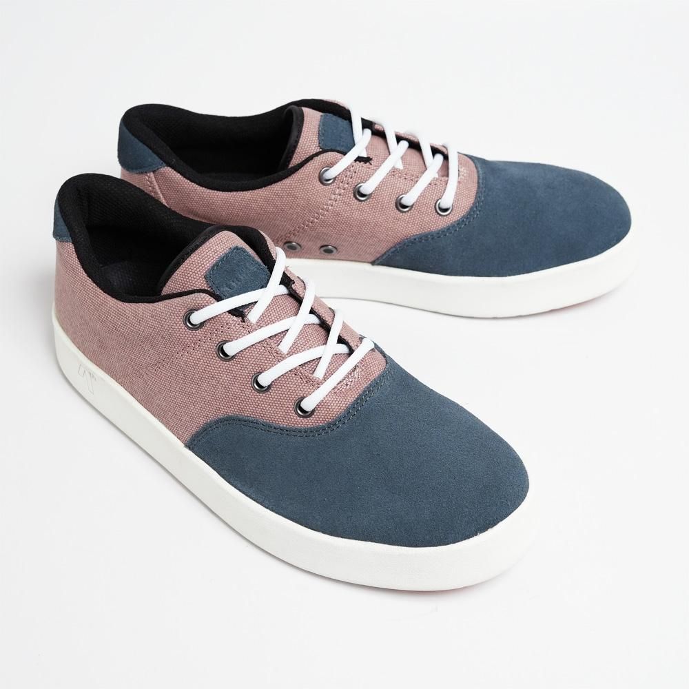 AREth (  ) PLUG ( PALE NAVY  PALE BURGUNDY )