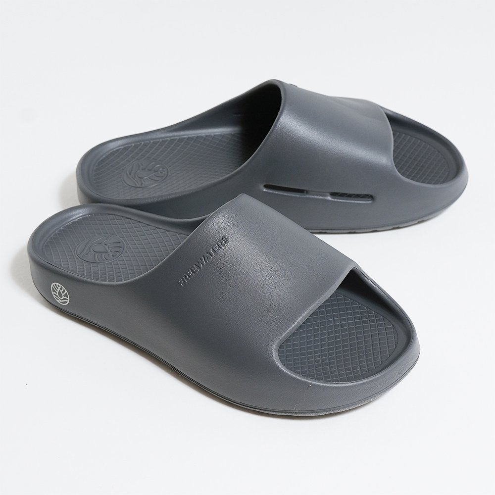 FREEWATERS ( フリーウォータース ) サンダル CLOUD9 SLIDE ( GREY ) UO-003 -  JAU／REMILLAレミーラ, GOHEMPゴーヘンプ, HAVE A GRATEFUL DAY, DEVADURGA, AREth,  GREENCLOTHING,