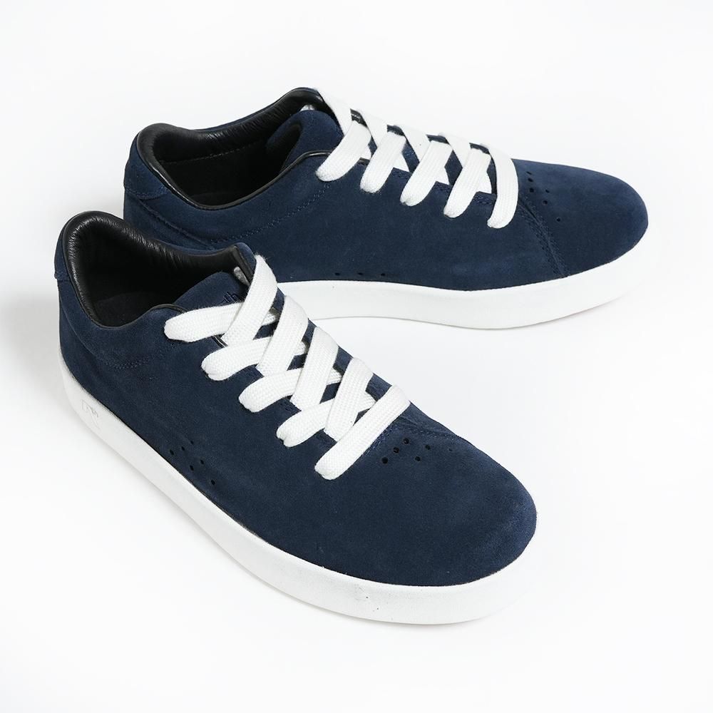 AREth (  ) I lace ( NAVY )