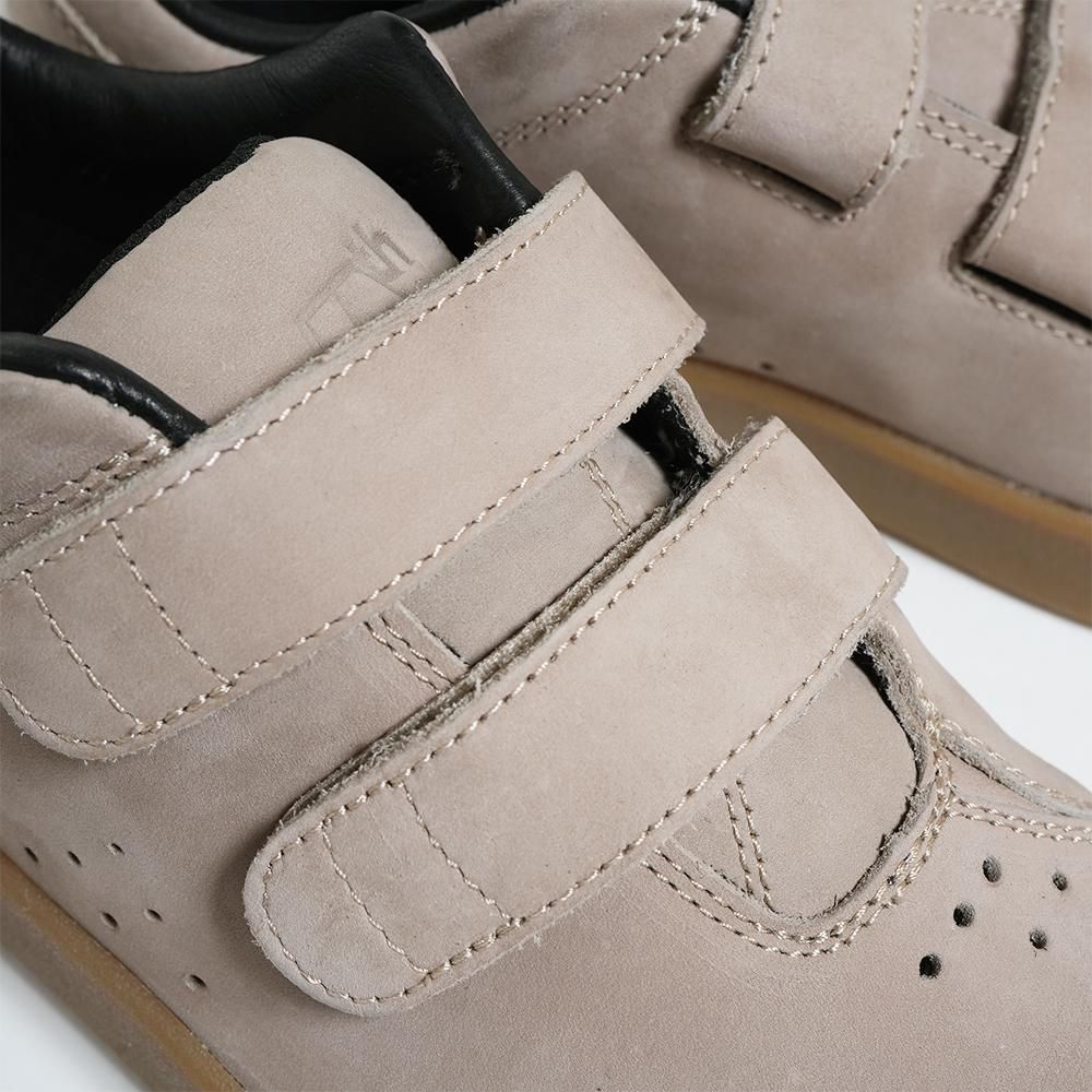 AREth ( アース ) I velcro ( SAND NUBUCK ) - JAU/REMILLAレミーラ, GOHEMPゴーヘンプ, HAVE A GRATEFUL DAY, DEVADURGA, AREth, GREENCLOTHING, GENTEMSTICK 正規通販店 兵庫姫路 アパレルスノーボードスケートボードスケボーセレクトショップ ジャウー AREth ( アース ) I velcro ( SAND NUBUCK ) - JAU/REMILLAレミーラ, GOHEMPゴーヘンプ, HAVE A GRATEFUL DAY, DEVADURGA, AREth, GREENCLOTHING, GENTEMSTICK 正規通販店 兵庫姫路 アパレルスノーボードスケートボードスケボーセレクトショップ ジャウー