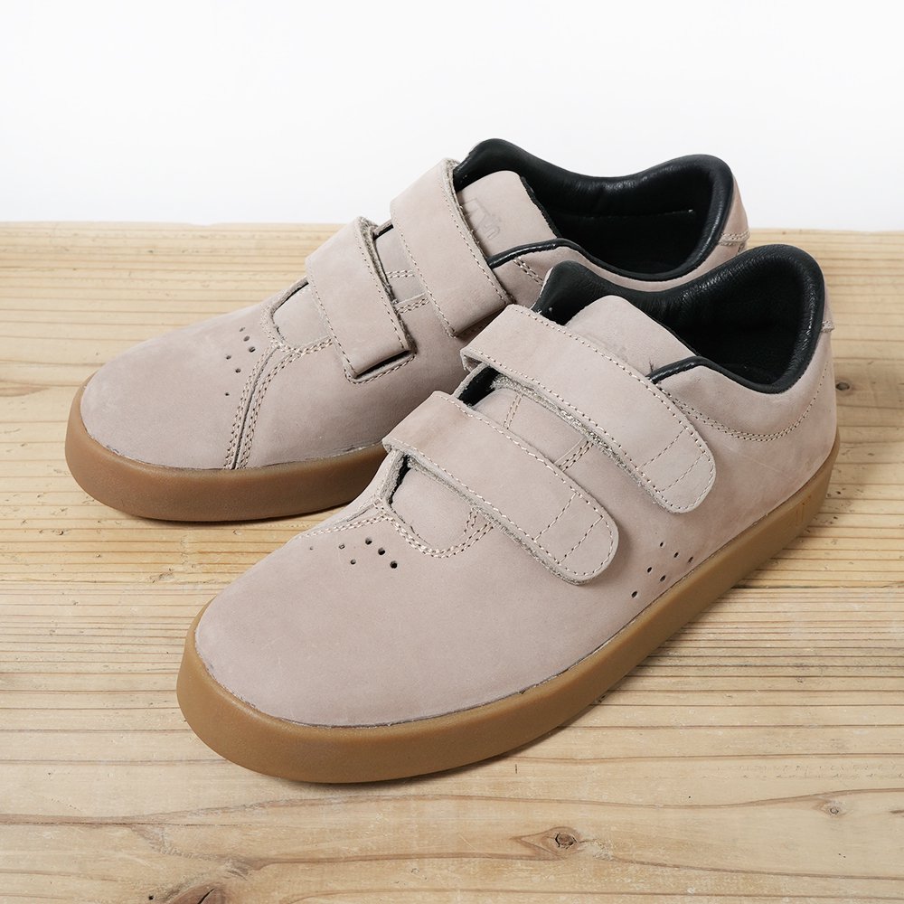 AREth ( アース ) LATE2023 I velcro ( SAND NUBUCK ) - JAU／REMILLAレミーラ,  GOHEMPゴーヘンプ, HAVE A GRATEFUL DAY, DEVADURGA, AREth, GREENCLOTHING,  GENTEMSTICK