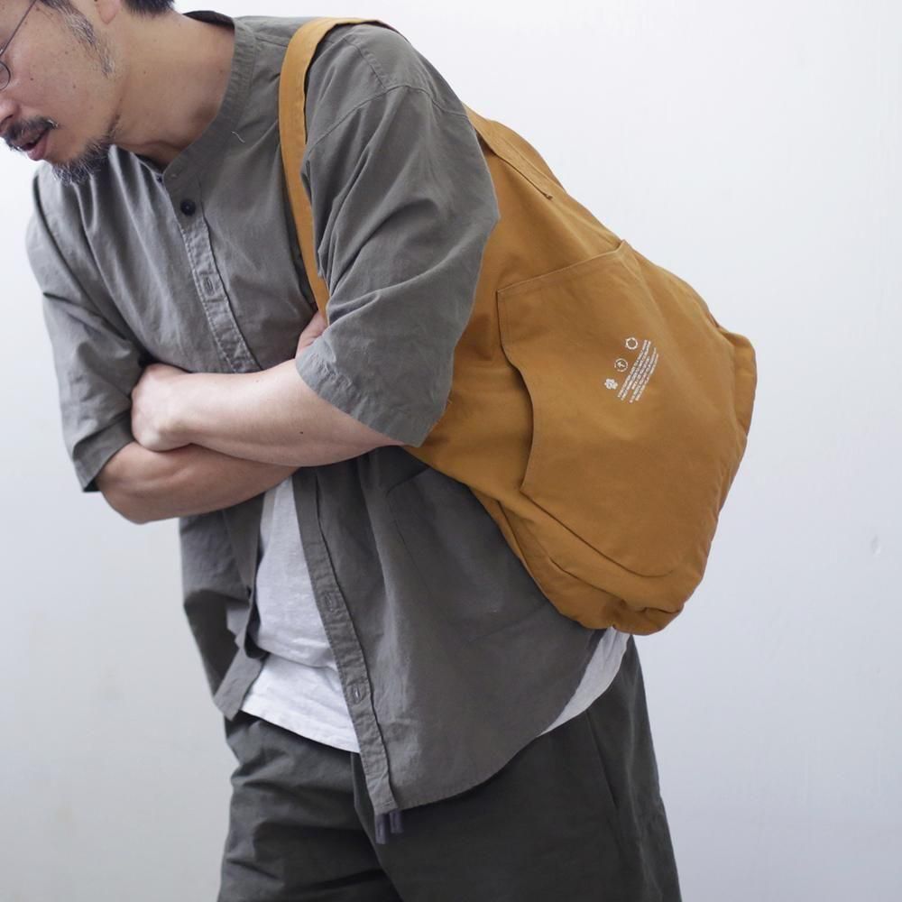 remilla ( レミーラ ) カイトバック ( ネイビー ) R251231 - JAU