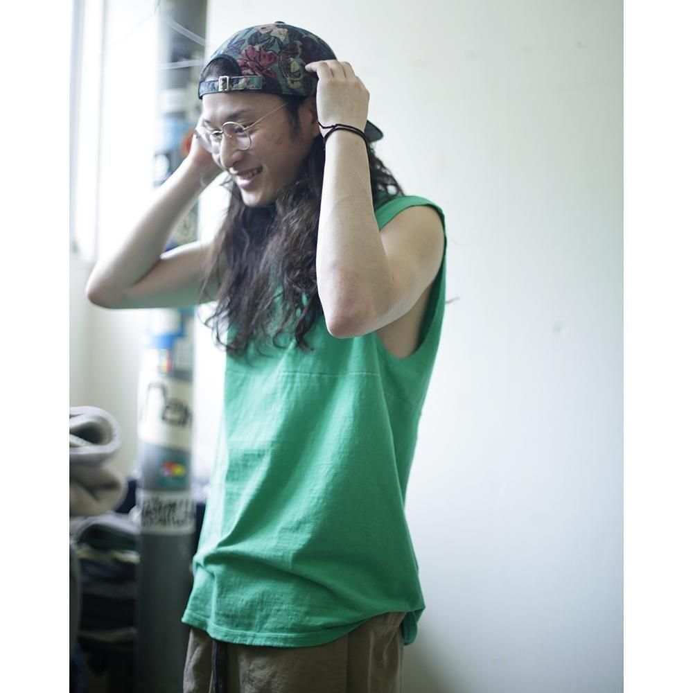 ◆BEE INSPIRED◆ AGUIRRE T-SHIRT アギーレ Tシャツ アギーレTシャツ - コーヒー
