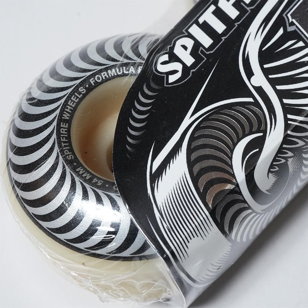 SPITFIRE ( スピットファイアー ) ウィール F4 FORMULA FOUR CLASSIC SHAPE SILVER 【 54mm 99D  】 - JAU／REMILLAレミーラ, GOHEMPゴーヘンプ, HAVE A GRATEFUL DAY, DEVADURGA, AREth,  GREENCLOTHING, GENTEMSTICK 正規通販店 兵庫姫路 アパレルスノーボードスケート ...