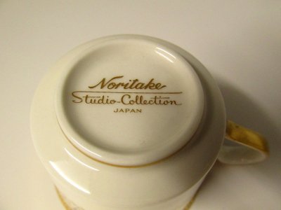 ☆ノリタケ STUDIO COLLECTION 金彩 デミタスカップ＆ソーサー