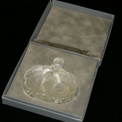 ★ラリック Lalique社香水瓶ドゥ・フルール「Deux Fleurs」Perfume Bottle 箱付 - ブランド洋食器＆ガラス