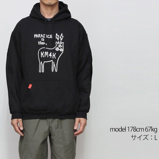 KM4K カモシカ】OG HOOD LOGO PARKA (ブラック)(ロゴ パーカー)