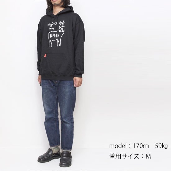 【KM4K カモシカ】OG HOOD LOGO PARKA (ブラック)(ロゴ パーカー)