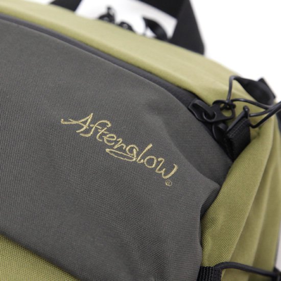 【Afterglow アフターグロー】レイブ前橋 別注カラー STREAM CHASER BACKPACK (鶯 ウグイス)(フィッシングバックパック)の2枚目の画像