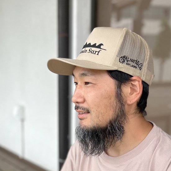 MountainSurf マウンテンサーフ】刺繍 mesh cap (カーキ)(メッシュ