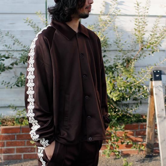 Nasngwam ナスングワム｜KINGSTON JACKET (ブラウン)(刺繍 ジャージ)