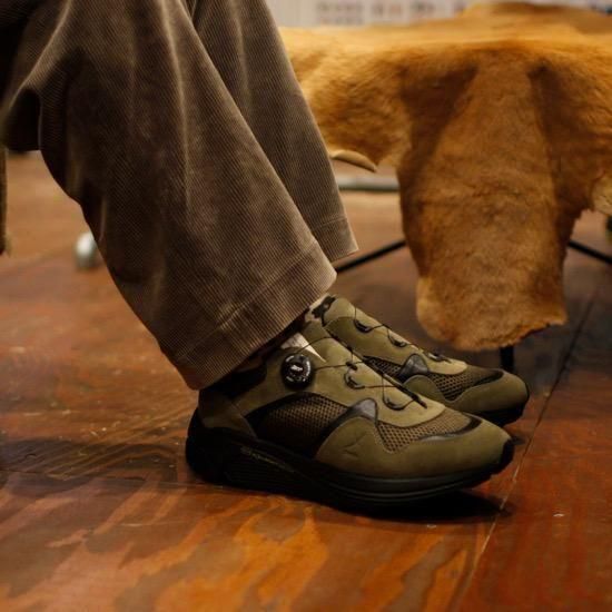 yuers ユアーズ｜TODAY (ブラック×ナチュラル)(フリーロック スニーカー)