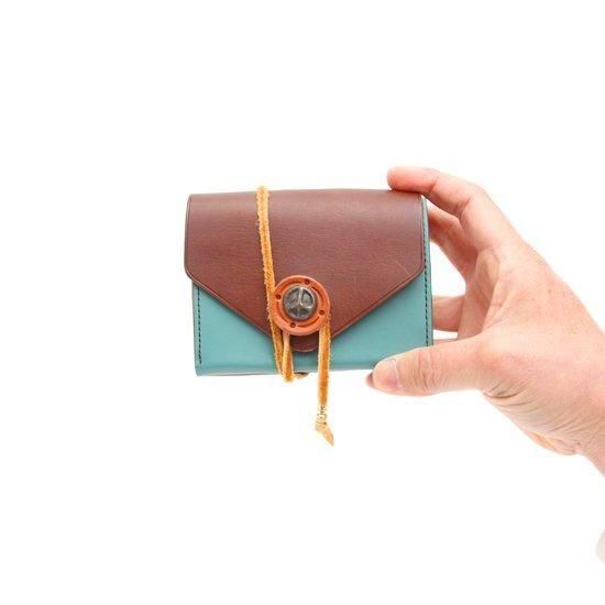 KUBIKI LEATHER クビキレザー【受注生産】BELLOWS SHORT WALLET (ジャバラ ショートウォレット)の2枚目の画像