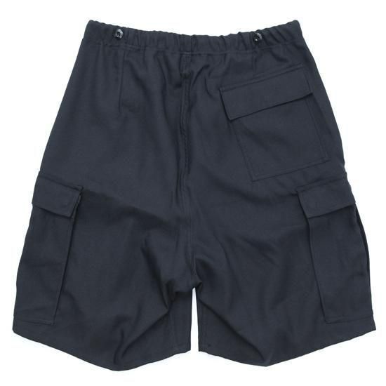IMPRESTORE インプレストア｜Easy Trousers Shorts (ブラック)(ラフに穿けるイージーショーツ)の2枚目の画像