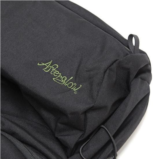 【Afterglow アフターグロー】NEW STREAM CHASER BACKPACK フルセット (ブラック)(釣り専用バックパック)の2枚目の画像
