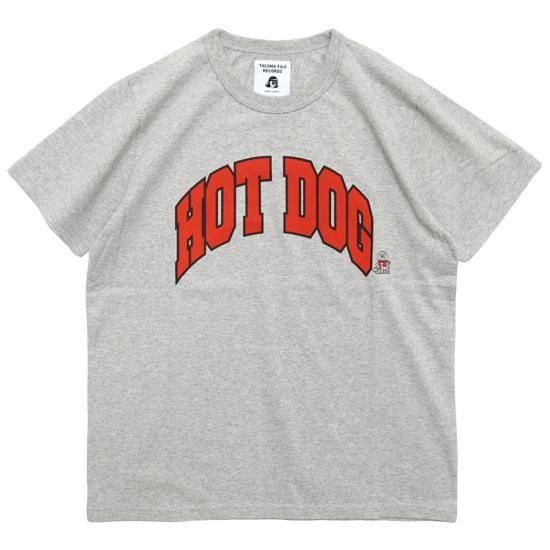 TACOMA FUJI RECORDS タコマフジレコード｜HOT DOG COLLEGE LOGO Tee (オートミール)(プリントTシャツ)