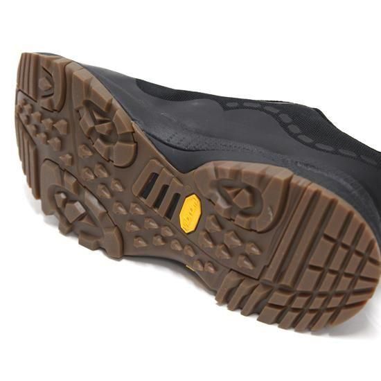 AREth アース Kloud Trail オニキス トレランシューズ