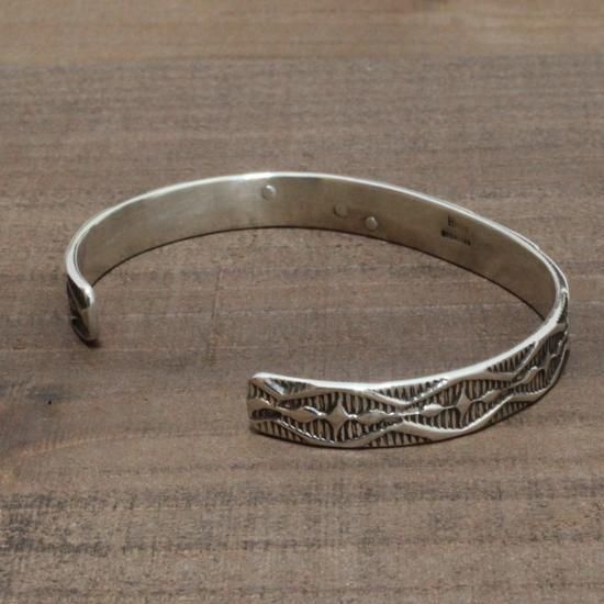 NAVAJO｜シルバーブレスレット Henry Mariano D