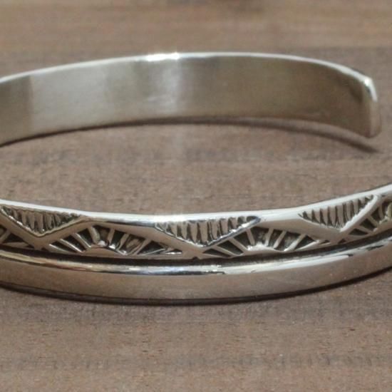 NAVAJO｜シルバーブレスレット Henry Mariano B