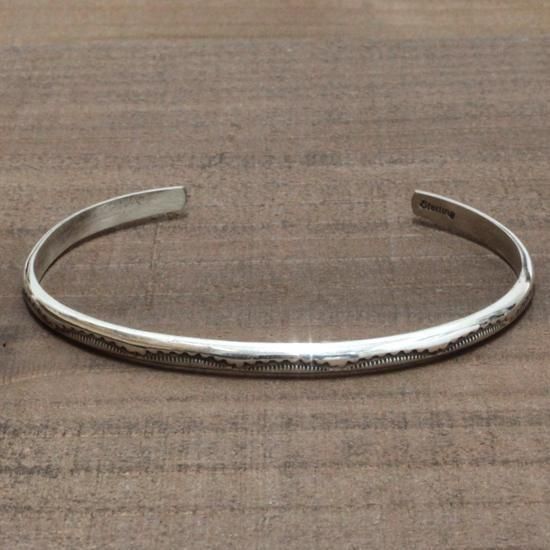 NAVAJO｜シルバーブレスレット A インディアンジュエリー