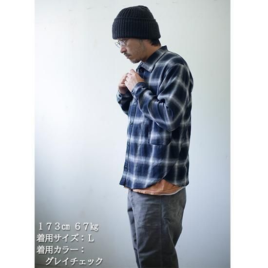 remilla 2025秋冬 ヒトエラウンドシャツ R253404