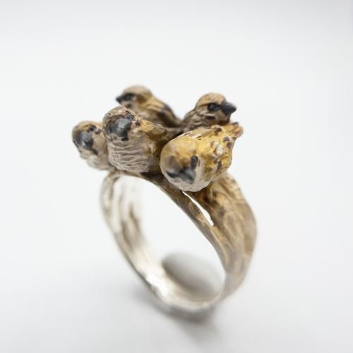 DECOvienya おしくらスズメリング - 動物アクセサリーDECOvienya