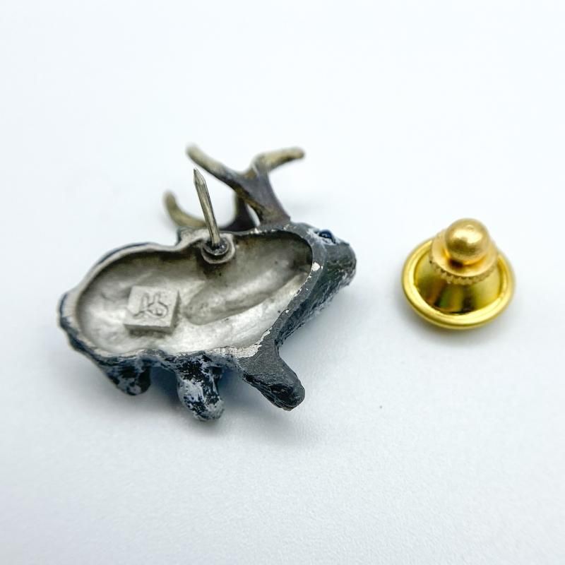 最安値に挑戦！ Kleine Brosche（クライネブローシェ）ピューター・ジャッカ アクセサリー