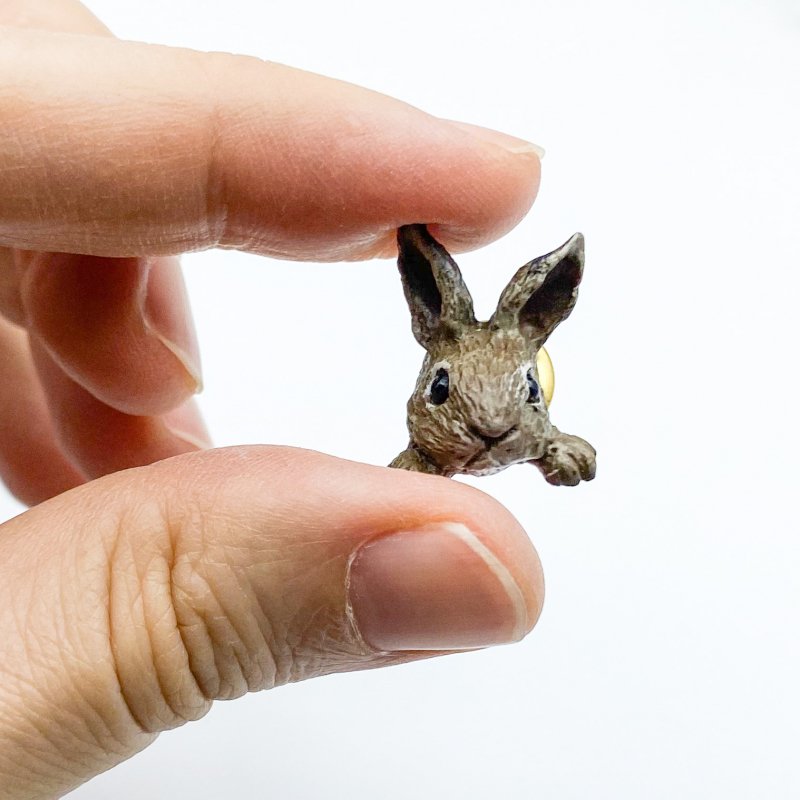 Kleine Brosche（クライネブローシェ）ピューター・小さなウサギの顔ピンブローチ
