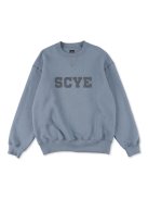 SCYE BASICS コットンフリースバックジャージー ロゴスウェットシャツ（ブルーグレー）【ユニセックス】